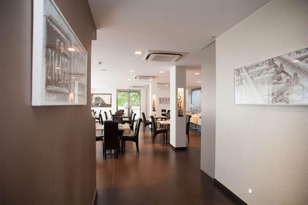 Hotel Ferrohotel 4*